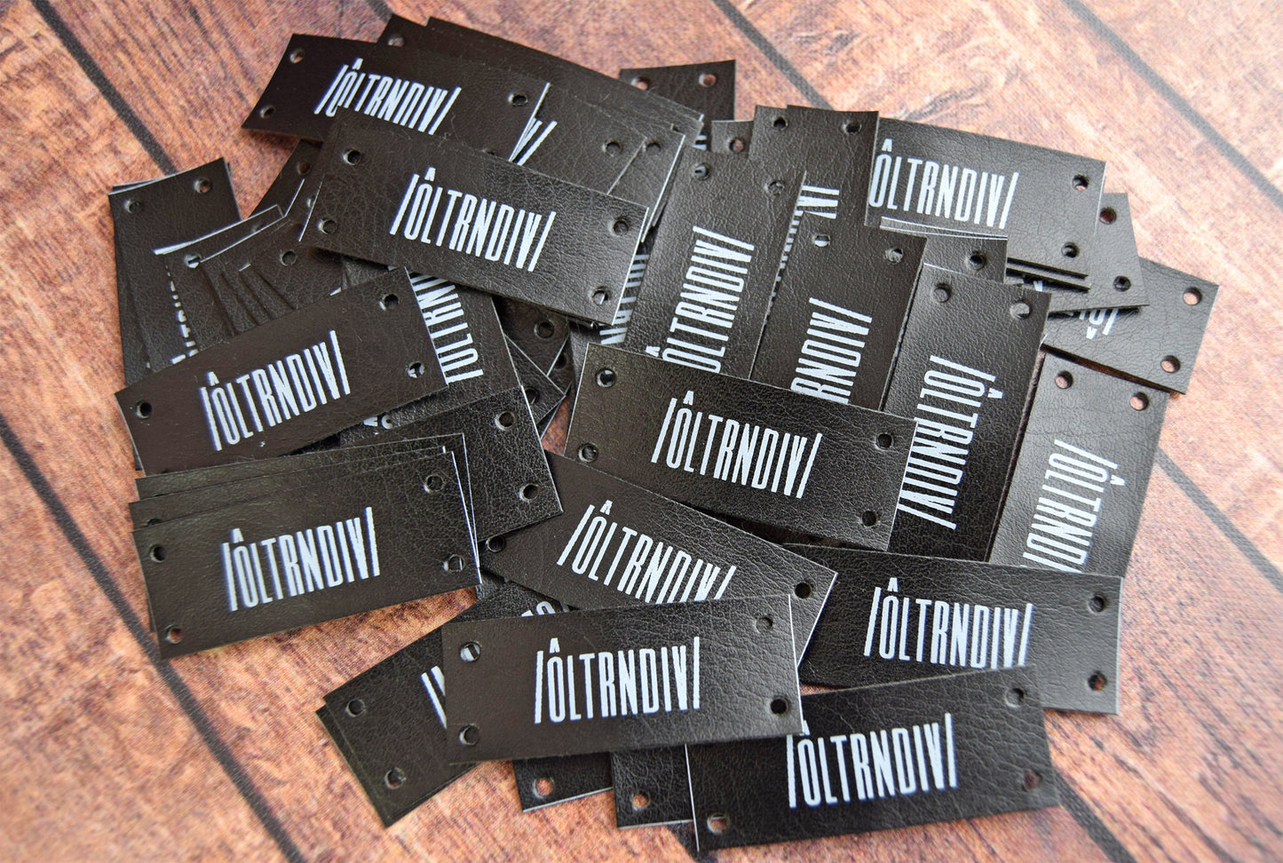 Custom Faux Leather labels - Sew on labels, Personalized labels, Custom Labels, Knitting Labels